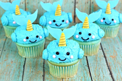 Make your own narwhal cupcakes 