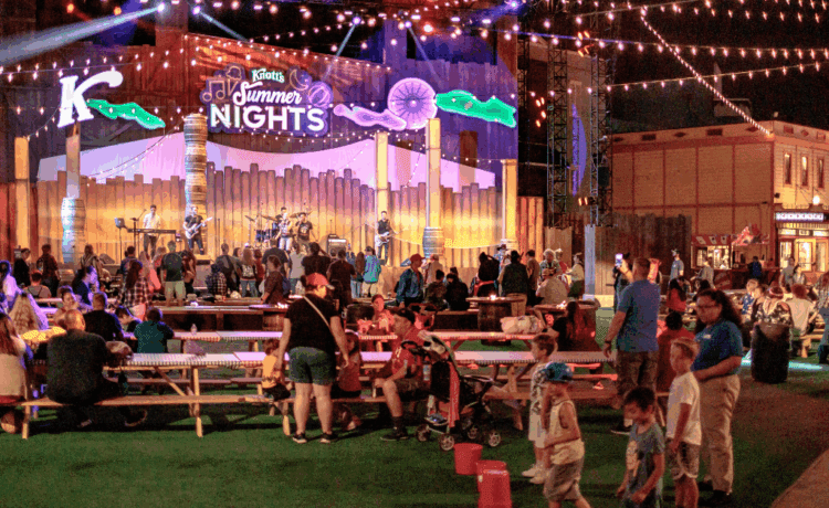 Knott's Berry Farm Summer