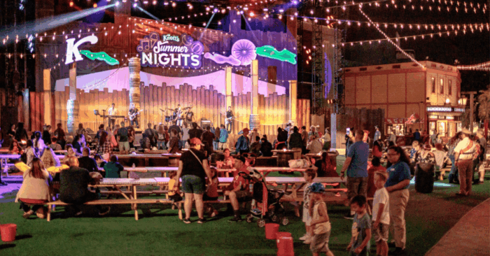 Knott's Berry Farm Summer